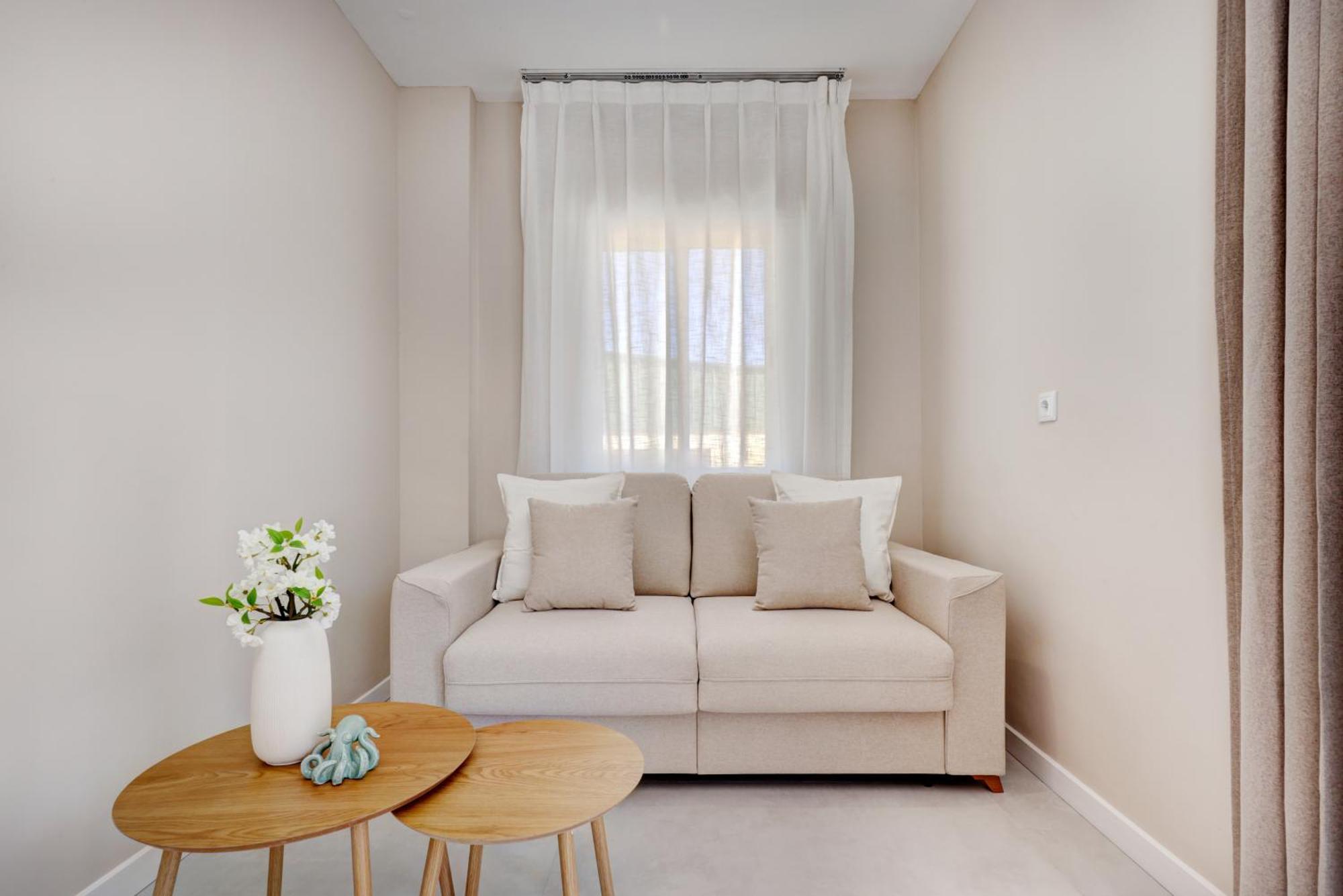 Hostal Puerta Almar Estepona Eksteriør billede