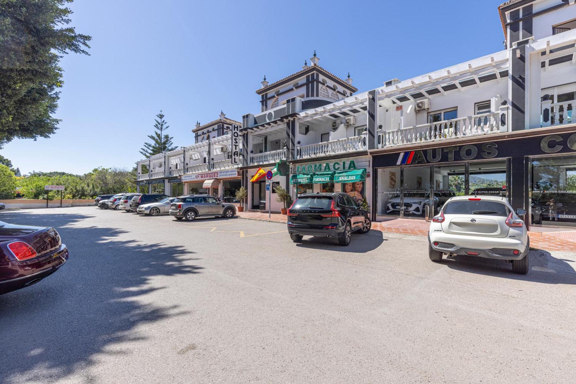Hostal Puerta Almar Estepona Eksteriør billede